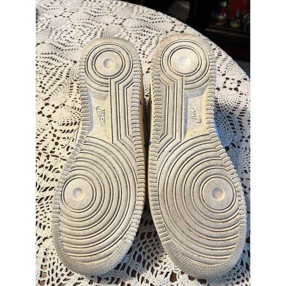 Size 8.5 - Nike Air Force 1 '07 LV8 Paint Splatter - Picture 7 of 7